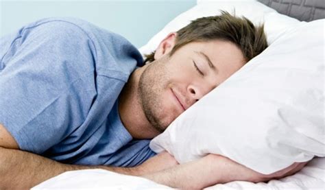 yastıksız uyumanın faydaları ve zararları